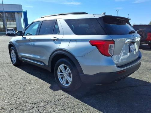 Silver 2023 Ford Explorer XLT
