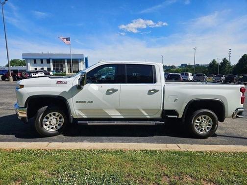 Summit White 2020 Chevrolet Silverado 2500 LTZ