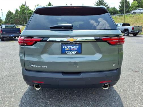 Silver Sage Metallic 2023 Chevrolet Traverse LT Cloth