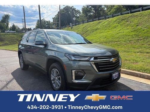 Silver Sage Metallic 2023 Chevrolet Traverse LT Cloth