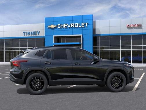 Mosaic Black Metallic 2026 Chevrolet Trax LT