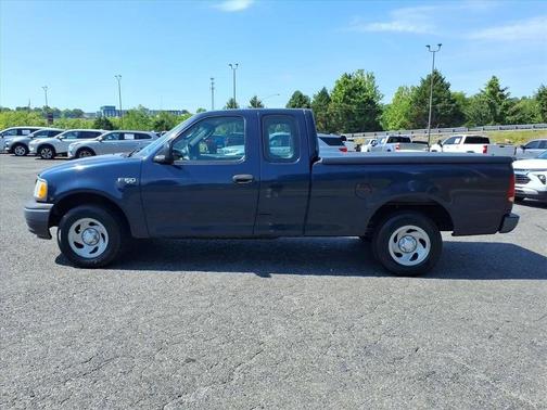 2002 Ford F-150 XL SuperCab