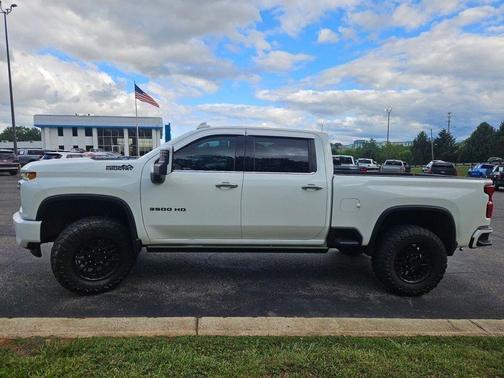Summit White 2023 Chevrolet Silverado 3500 High Country