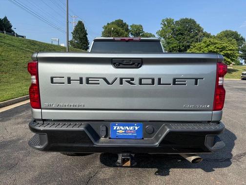 Sterling Gray Metallic 2024 Chevrolet Silverado 2500 Custom