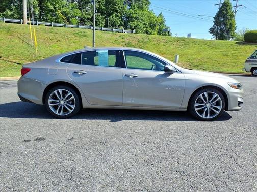 Mineral Gray Metallic 2023 Chevrolet Malibu LT