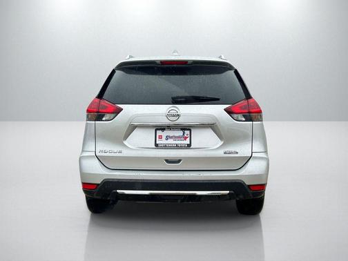 Brilliant Silver Metallic 2019 Nissan Rogue S