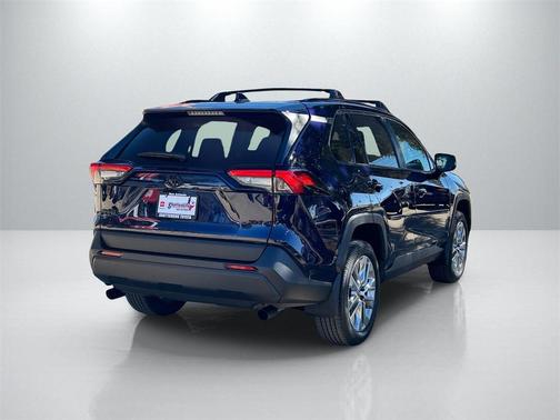 2025 Toyota RAV4 Hybrid SE