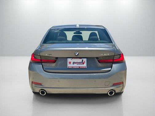 2024 BMW 330 i xDrive