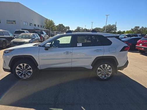 2025 Toyota RAV4 Limited