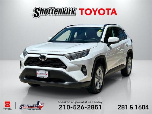 2021 Toyota RAV4 XLE