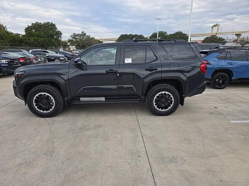 2025 Toyota 4Runner TRD Off Road Premium