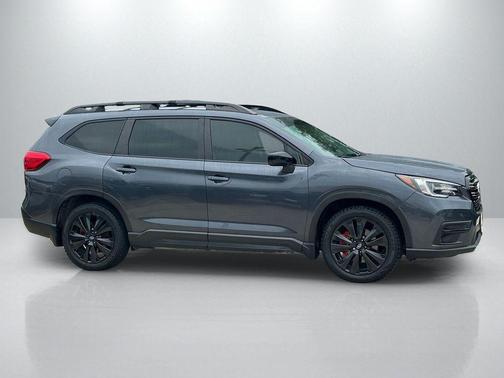 Gray Metallic 2022 Subaru Ascent Onyx Edition 7-Passenger