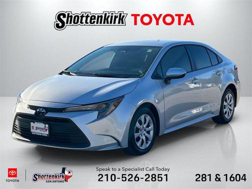 2025 Toyota Corolla LE