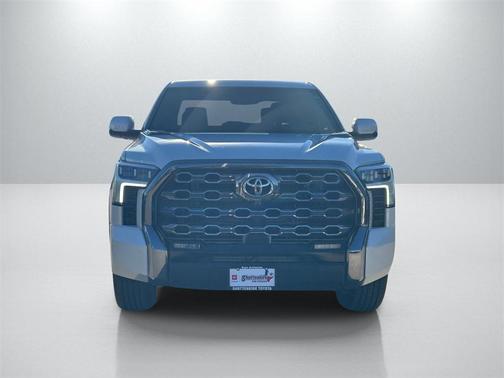 2024 Toyota Tundra Hybrid Platinum