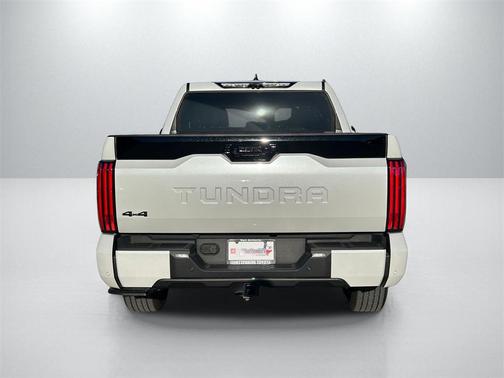 2024 Toyota Tundra Hybrid Platinum