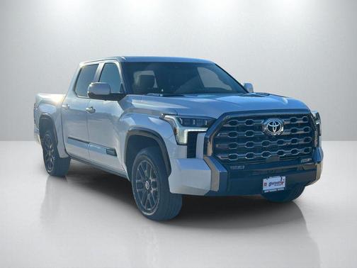 2024 Toyota Tundra Hybrid Platinum