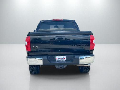 Black 2017 Toyota Tundra SR5