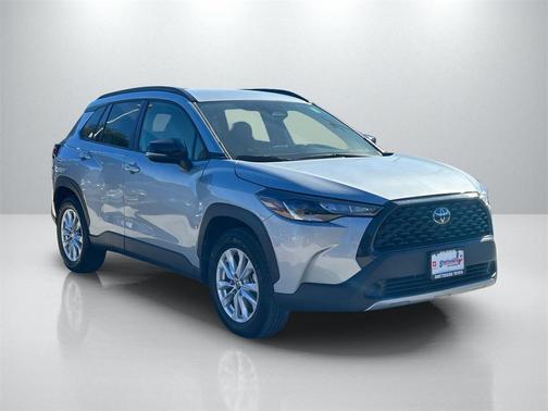 2025 Toyota Corolla Cross LE