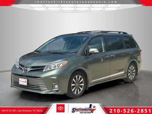 2020 Toyota Sienna Limited Premium