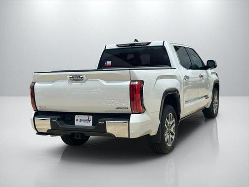 2025 Toyota Tundra Hybrid 1794 Edition