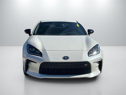 2024 Toyota GR86 Premium