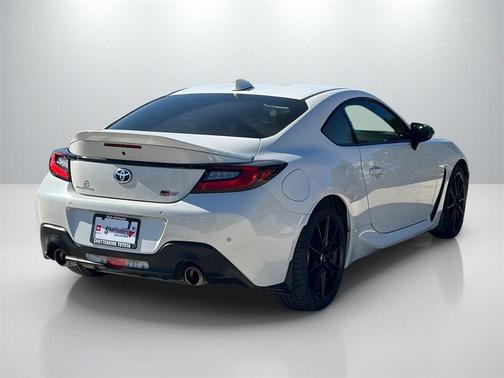 2024 Toyota GR86 Premium