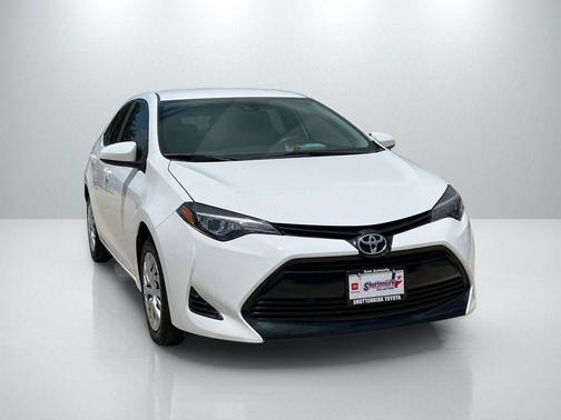 Super White 2019 Toyota Corolla LE