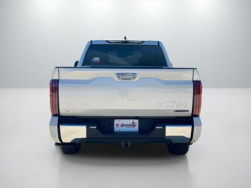 2025 Toyota Tundra Hybrid 1794 Edition