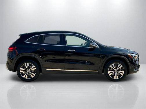 2024 Mercedes-Benz GLA 250 Base