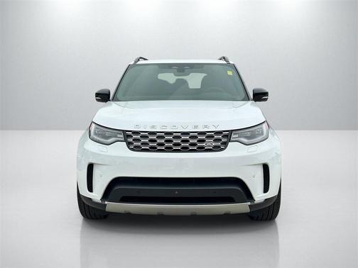 2025 Land Rover Discovery P300 S