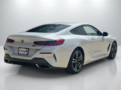 2022 BMW 840 i