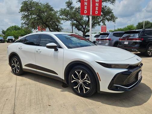 2023 Toyota Crown XLE