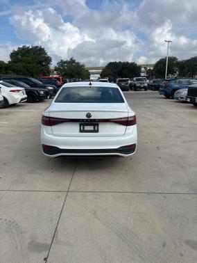 2025 Volkswagen Jetta 1.5T Sport