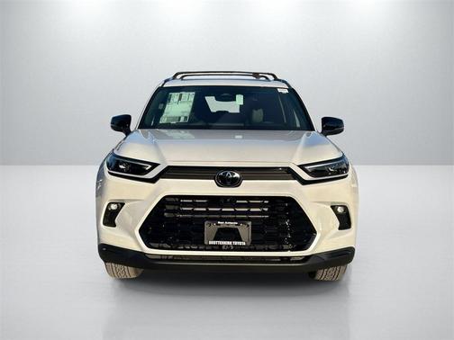 2026 Toyota Highlander Hybrid Base