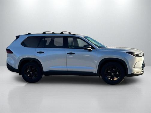 2026 Toyota Highlander Hybrid Base