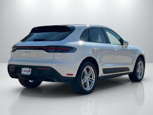 2024 Porsche Macan T