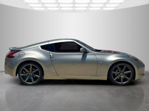 2011 Nissan 370Z Base