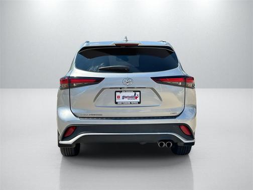 2024 Toyota Highlander XSE