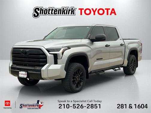 2022 Toyota Tundra SR5