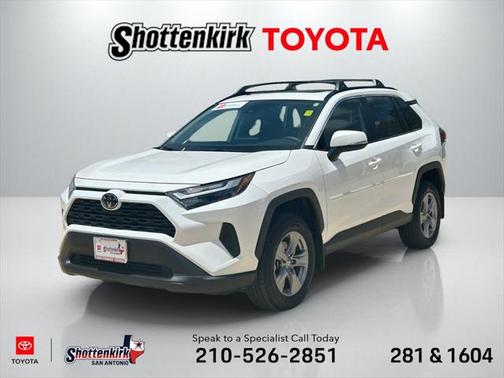 2024 Toyota RAV4 XLE