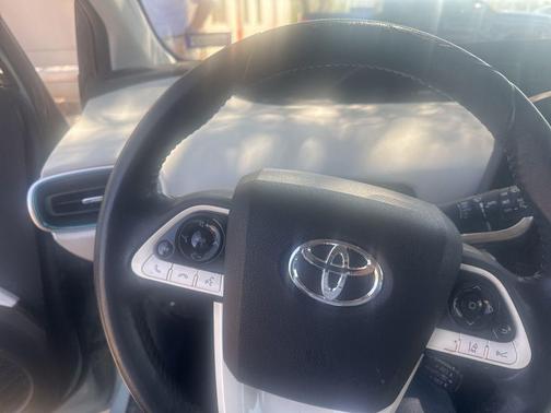 2018 Toyota Prius 