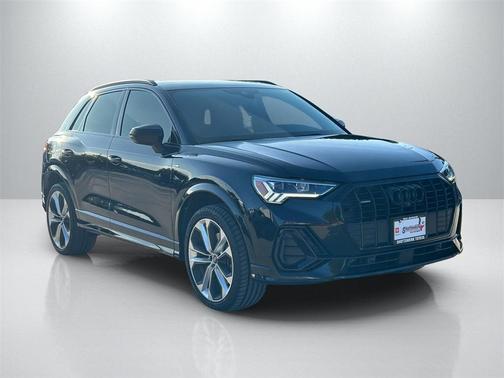 2022 Audi Q3 45 S line Premium Plus