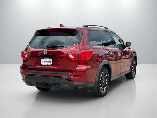 2020 Nissan Pathfinder SL 2WD