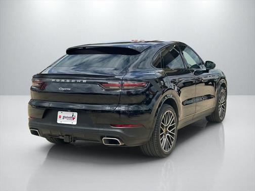 2021 Porsche Cayenne Base