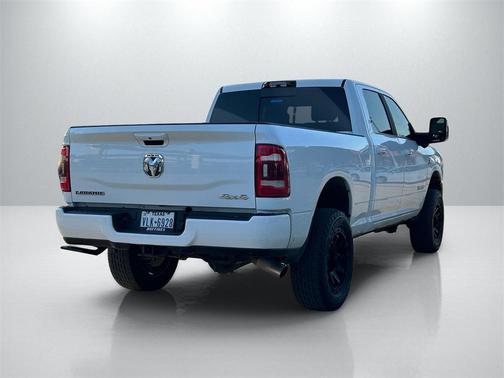 2024 RAM 2500 Laramie Crew Cab 4x4 6'4' Box