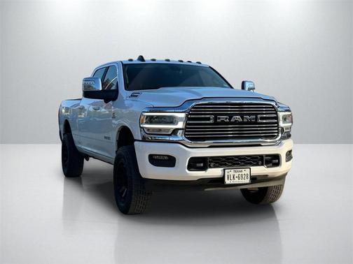 2024 RAM 2500 Laramie Crew Cab 4x4 6'4' Box