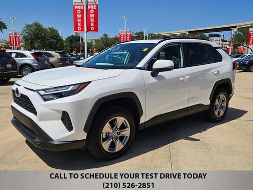 2024 Toyota RAV4 XLE