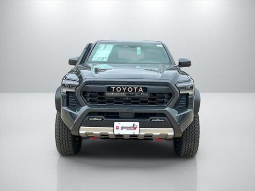 2025 Toyota Tacoma Hybrid Trailhunter
