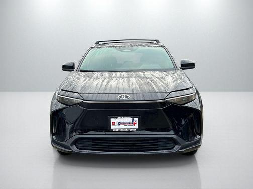 2025 Toyota bZ4X XLE