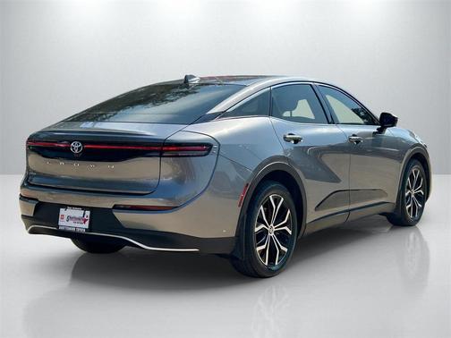 2023 Toyota Crown XLE